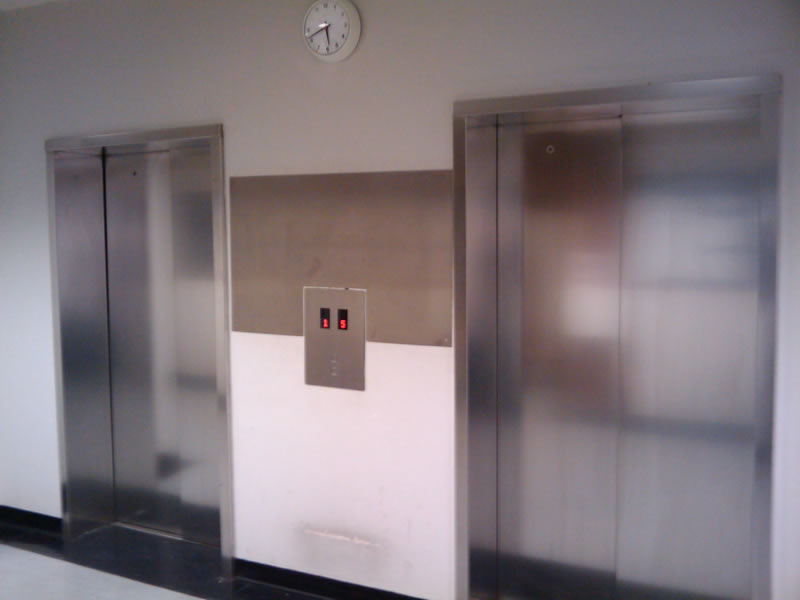 Image of the lifts at UCL